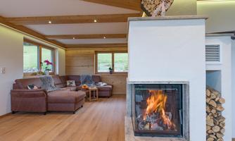 Panorama_Lodge_Alm_21_Walchsee_Wohnzimmer_1