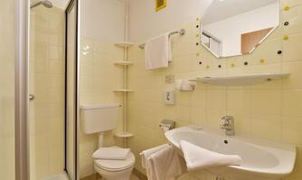 Badezimmer im Mairwirt