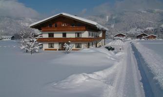 Landhaus Greiderer Winteransicht