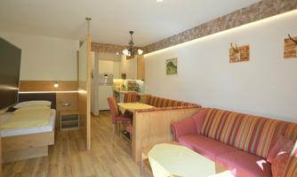 Greiderer Fewo Typ 1 Wohn/Schlafraum