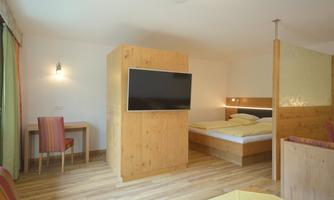 Greiderer Fewo Typ 1 Wohn/Schlafraum