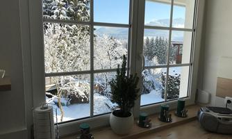 Apartment Tinney Ausblick Küche Winter