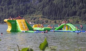 Der neue Aqua-Funpark am Ostufer Walchsee