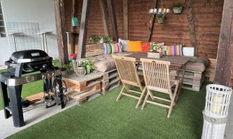 Lounge und Grillplatz