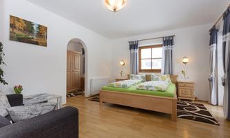 Ferienwohnung Zahmer Kaiser Schlafzimmer zwei