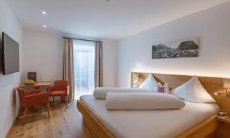 Fischerwirt_Hausbergstrasse_1_Walchsee_09_2021_Zim