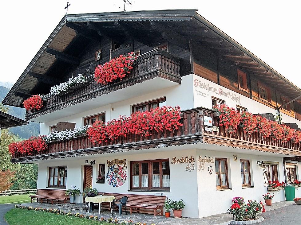 Gästehaus Oberbichlhof - Familie Ebersberger  Ferienwohnung  Tirol