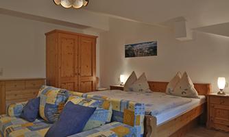 Staffenberg Schlafzimmer