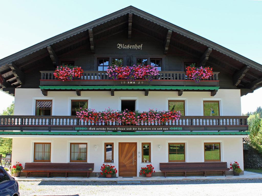 Blasenhof - Familie Kurz 2-Zimmer Appartement mit  Ferienwohnung  Tirol