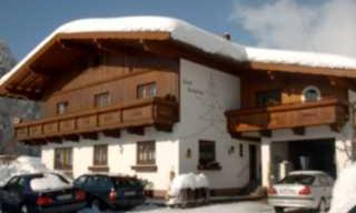Haus Sebastian im Winter