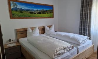 Schlafzimmer Wohnung 2