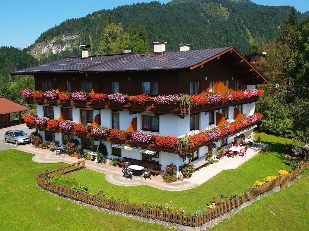 Pension Sonnleit - Familie Kirchmaier Appartement  Ferienwohnung  Tirol