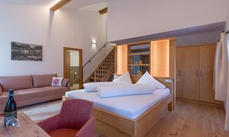 Fischerwirt_Hausbergstrasse_1_Walchsee_09_2021_Zim