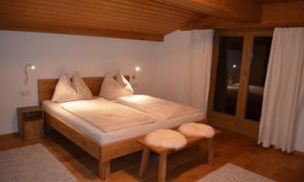 67332469-A4B2-43BE-A4EF-844743C37F8D