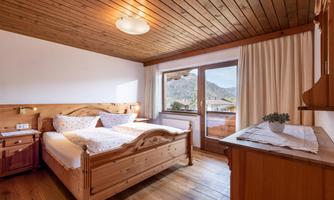 großes Schlafzimmer