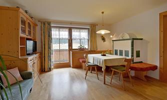 Appartement 1 "Kaiserblick" - Wohn-Esszimmer