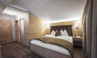 Juniorsuite Unterberg_Hotel Riedl in Kössen Tirol
