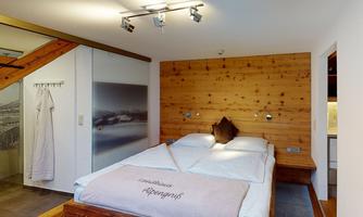 Schlafzimmer Kaiser ALpengruß