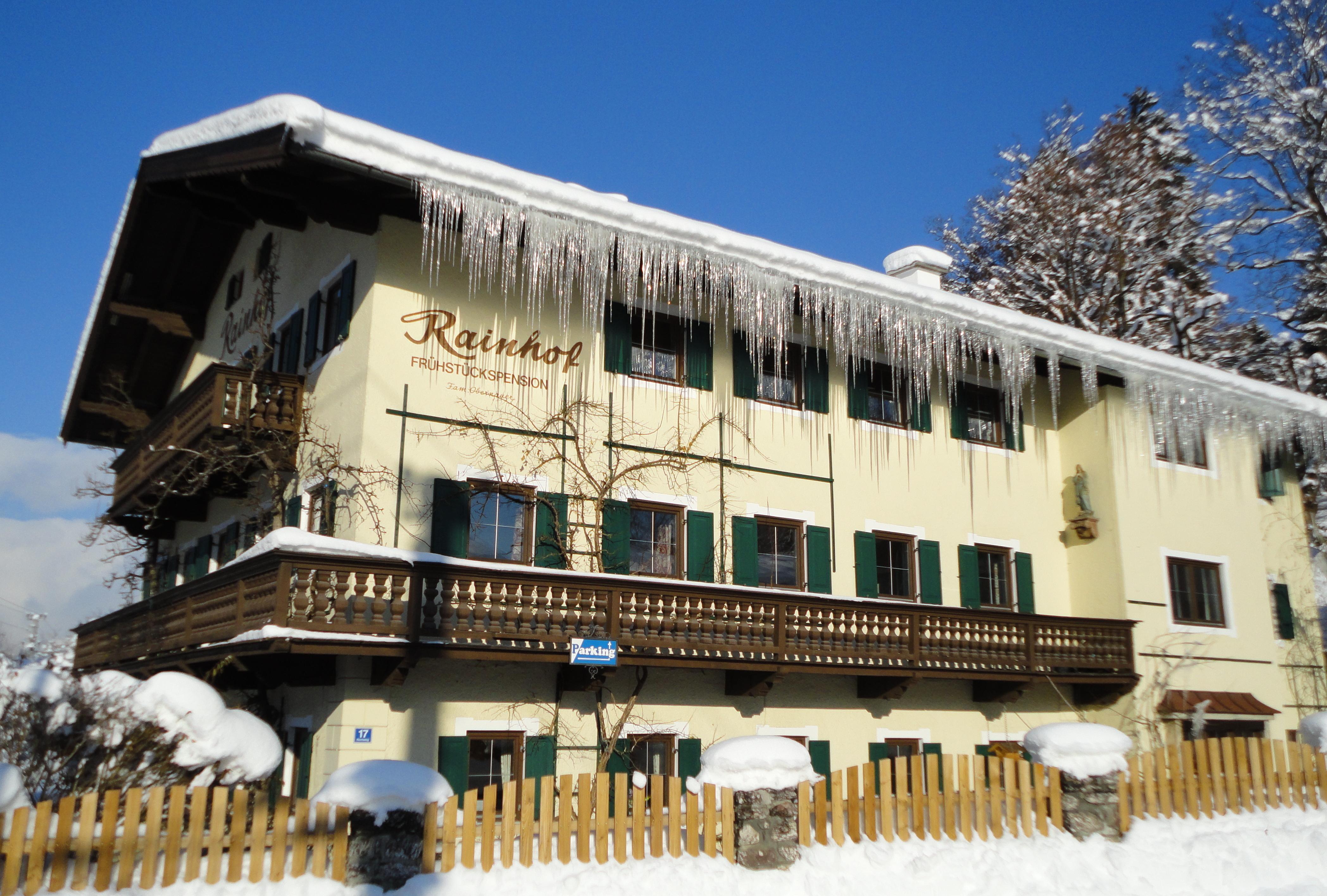 Rainhof, Pension