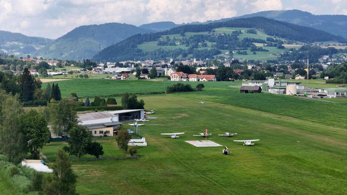 Flugplatz Feldkirchen
