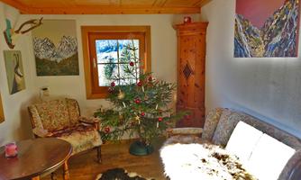 Hunting room with antiques and paintings