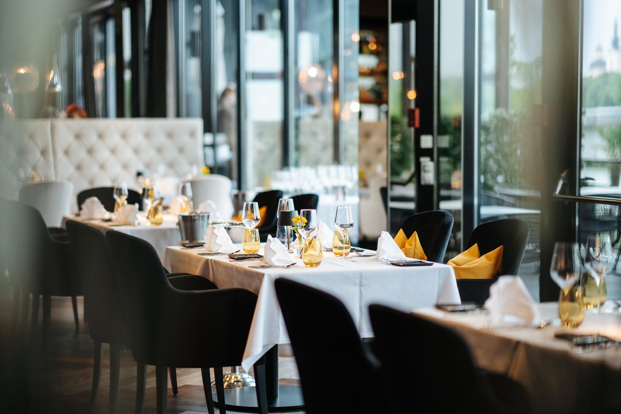 LAGANA Restaurant