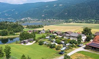 Small, family-run and wonderfully relaxed – camping with only 14 pitches, a very personal atmosphere and plenty of space to enjoy your holiday.