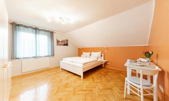 Room "Amsterdam"