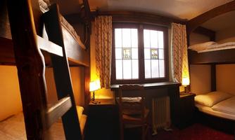 Schlafzimmer 2