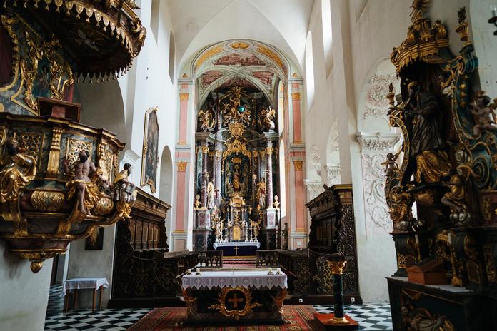 Stift Griffen