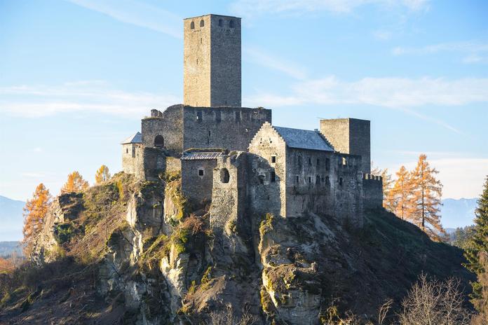Burg Liebenfels - neues Leben in alten Mauern