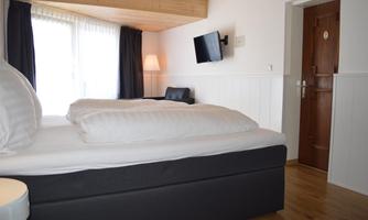 Doppelzimmer mit Balkon (Nichtraucher)