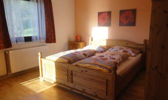 Anemoon Schlafzimmer mit XL-bett