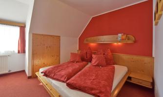 Schlafzimmer Wohnung Theresa
