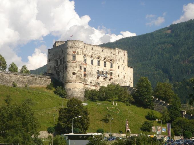 Ausstellungs- u. Kulturzentrum Alte Burg Gmünd