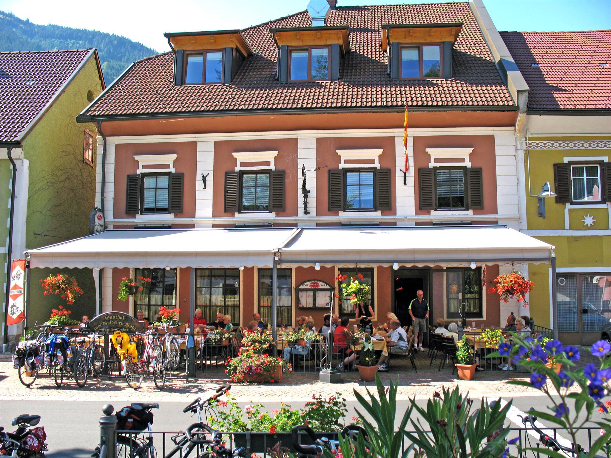 Gasthof - Pension Zum goldenen Rössl