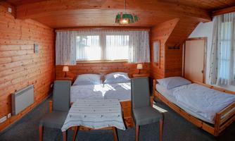 Landhaus-Widmeyer_Fewo7_Schlafzimmer-4