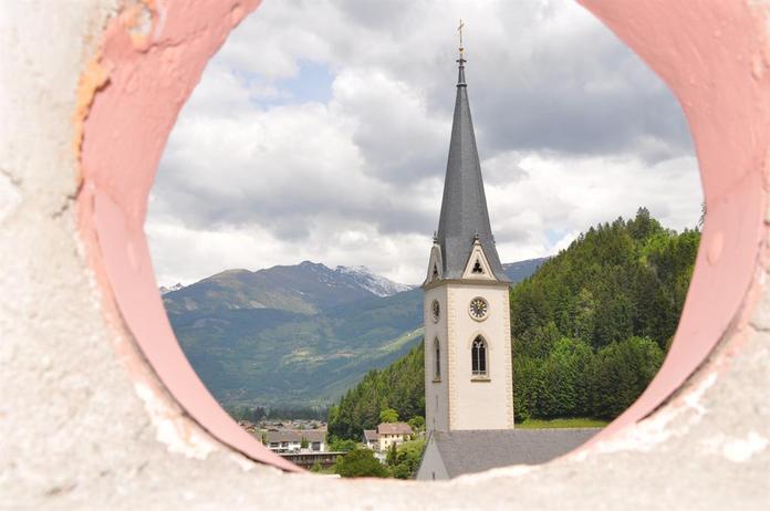 Kombiführung: Künstlerstadt Gmünd & Ausstellung im Kunsthaus Gmünd