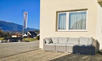 Lounge in front of the 2BR Apartment Faakersee