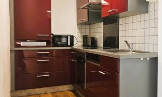 Kitchen 2BR Apartment Faaker Lake