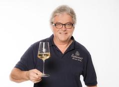 Gerhard Illek Gerhard Illek