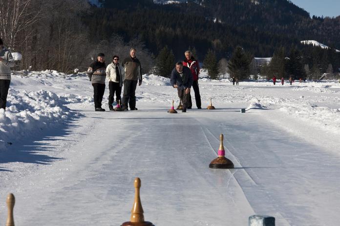 Eisstockschießen - Tröpolach