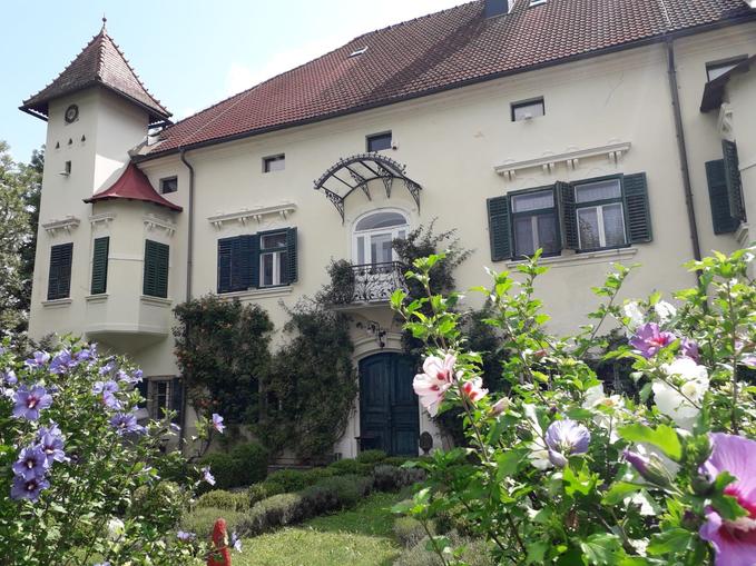 Galerie Walker im Schloss Ebenau