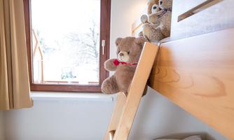 childrens-room/bunk beds