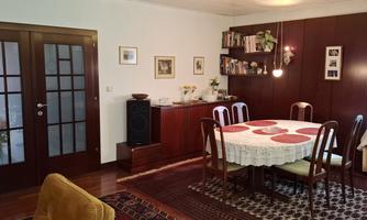 Dining table with 6 chairs