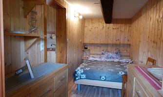 Schlafzimmer unten
