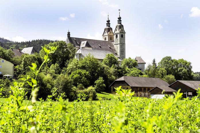 Dom zu Maria Saal