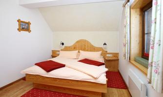 Bedroom ****App. Type L (Example of living)