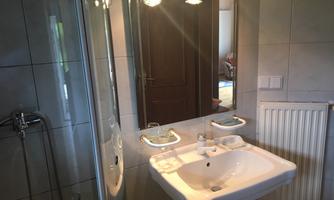 Badezimmer mit allem Komfort