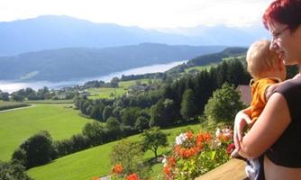 wunderschöne Aussicht auf den Millstätter See